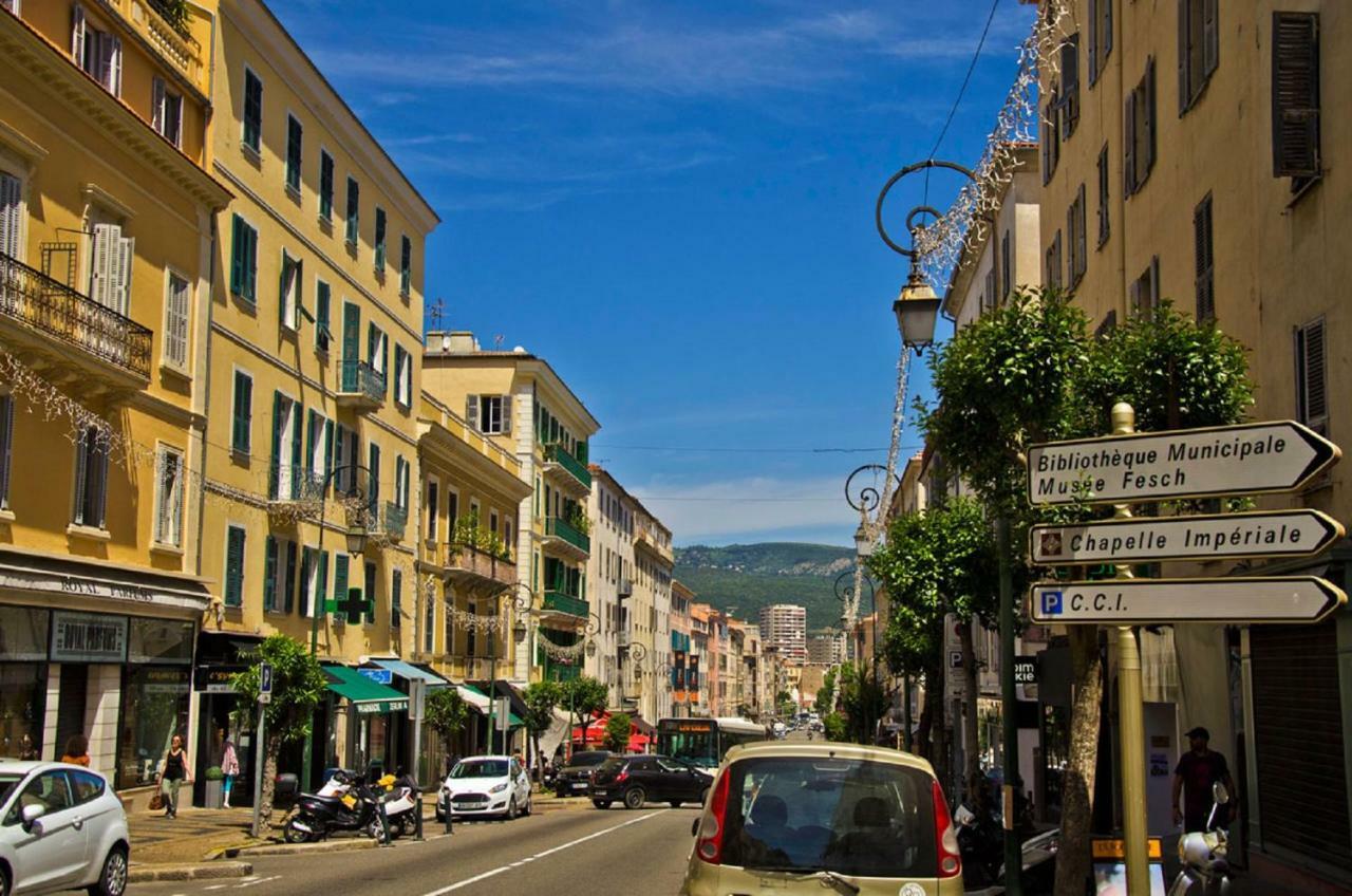 F3 - Standing Centre Ville Calme Et Climatise Ajaccio  Exterior foto